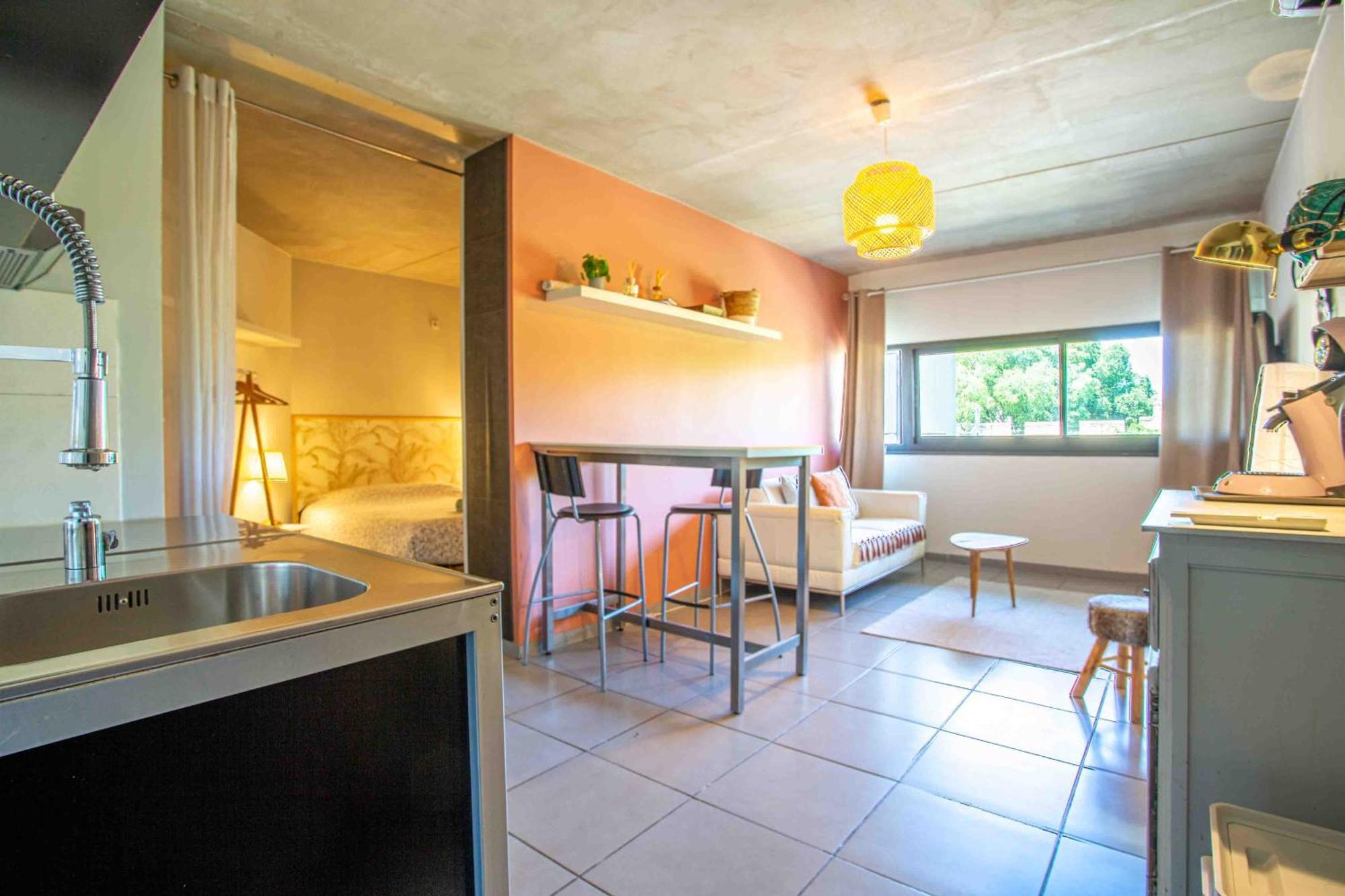 Le Saint Roch 1 - Ac Clim - Wifi - 50M Centre Ville Avignon Bagian luar foto